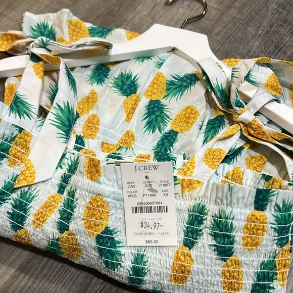 NWT J. Crew Pineapple Smocked Tie Strap Tank Top size XS - Picture 4 of 5